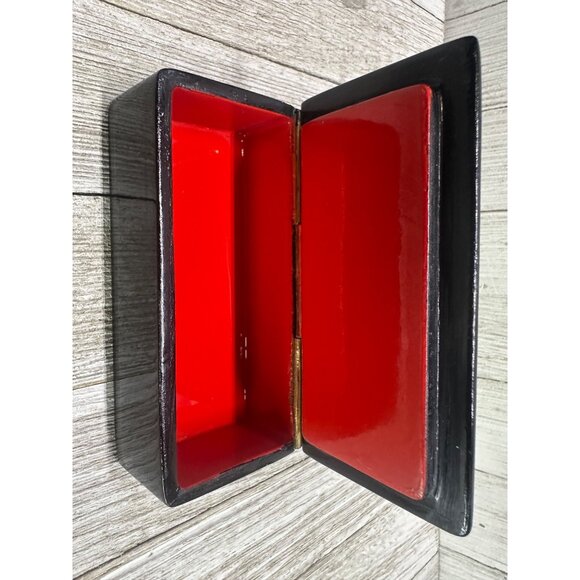 Vtg Russian Lacquered Trinket Jewelry Box Wood Painted Woman Black Hinged Lid 4" - Picture 6 of 15